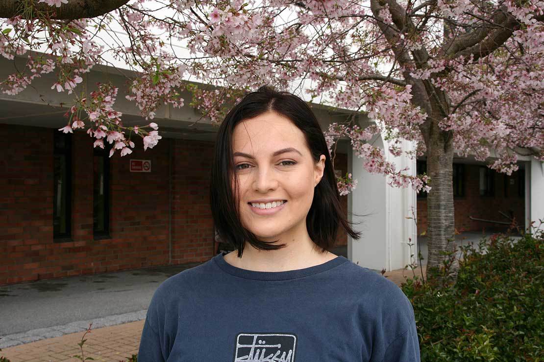 elleana-dumper.jpg elleana-dumper.jpg